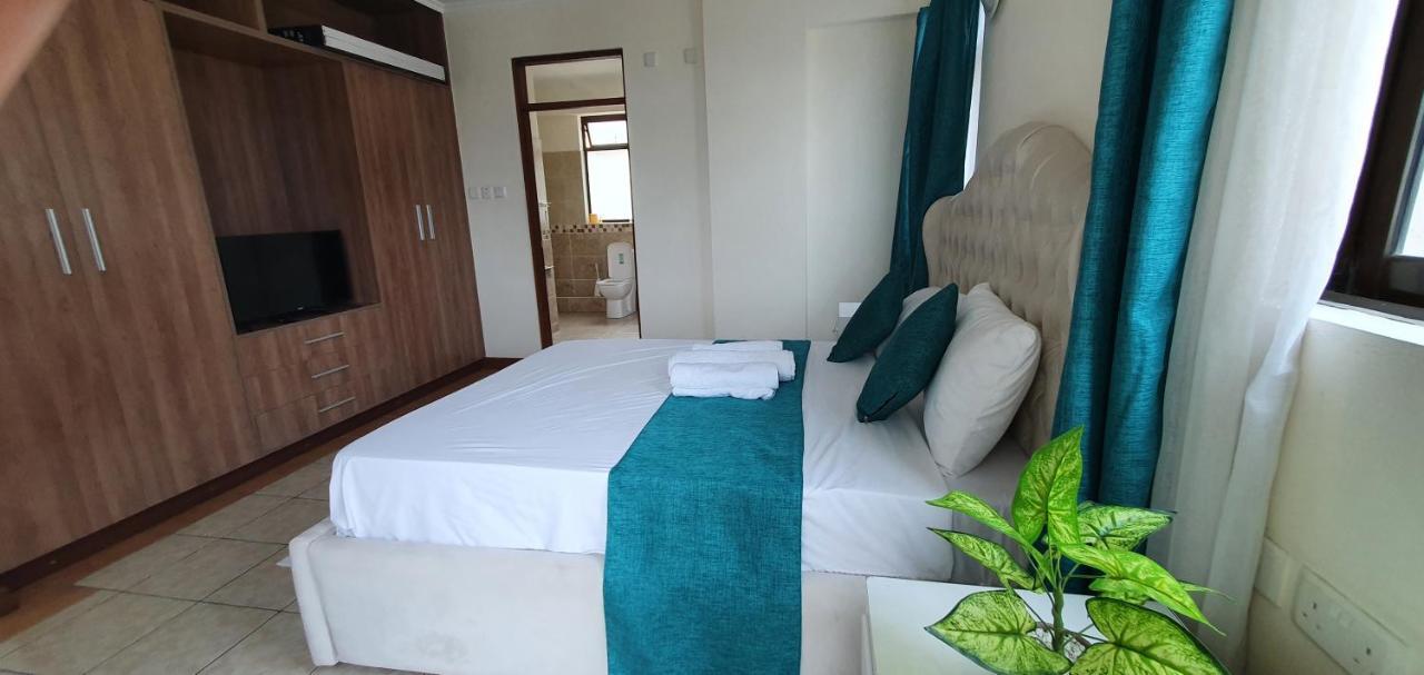Penthouse Five - The Beautiful 3Br En-Suite Apt Mombasa Kültér fotó