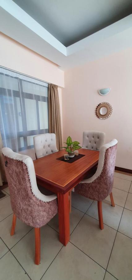 Penthouse Five - The Beautiful 3Br En-Suite Apt Mombasa Kültér fotó